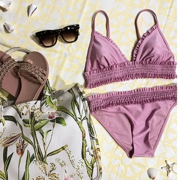 Chealsea and Violet Solid Smocked Bikini TOP ONLY new with tags M mauve mist - Picture 9 of 9